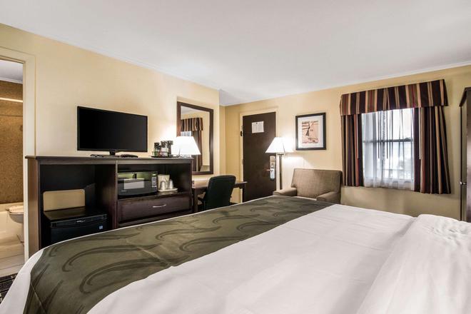 Quality Inn 73 1 1 5 Barre Hotel Deals Reviews Kayak
