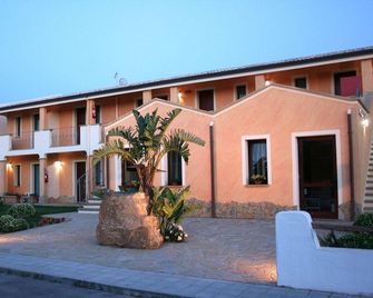 Hotel le Sabbie - Calasetta - Bâtiment