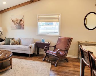 Pheasant Field Bed and Breakfast - Carlisle - Salon