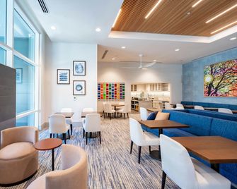 Homewood Suites by Hilton Sunnyvale-Silicon Valley - Sunnyvale - Lounge