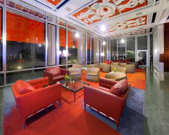 Sofitel Abidjan Hotel Ivoire - Abiyán - Lounge