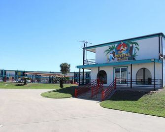 Crystal Palace Resort - Crystal Beach