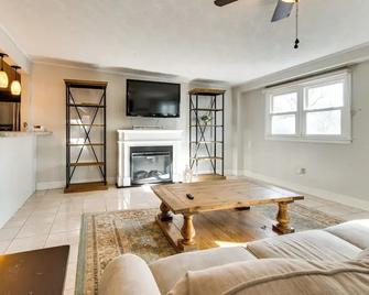 Updated Robinson Vacation Rental with Fireplace! - Robinson