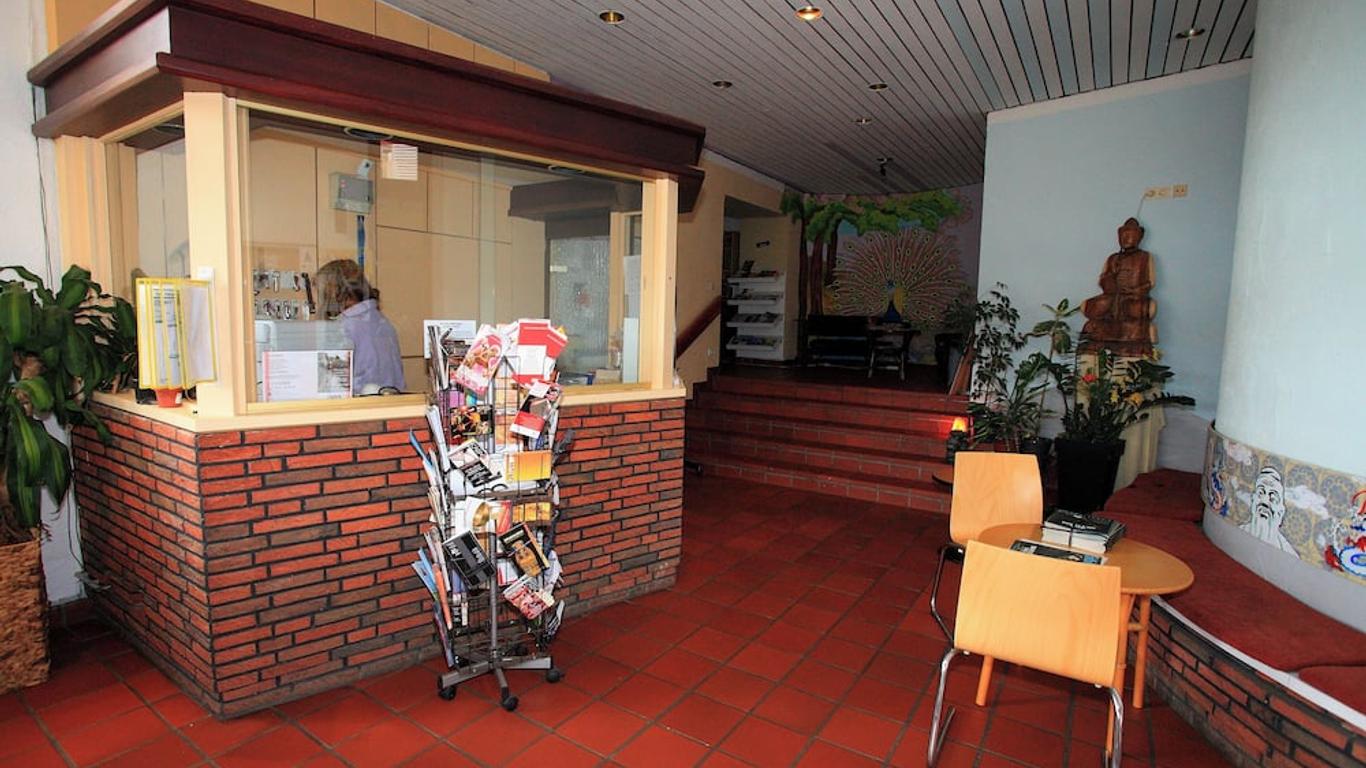Bola Kulturhostel & Bildungsstätte
