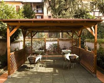 Hotel Sabatino Milan - Milan - Patio