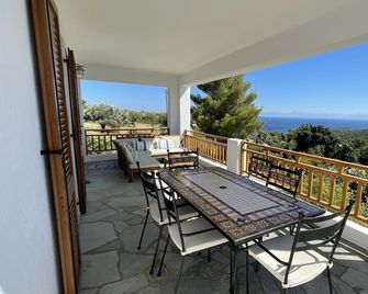 Paggiri House On Alonissos Island. Tranquil Surroundings With Spectacular Views - Alonnisos - Balcony