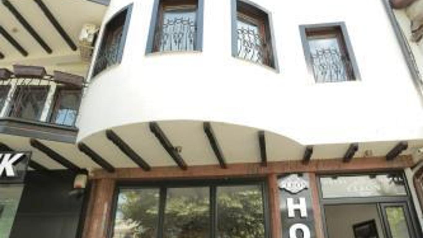 Hotel Cleon