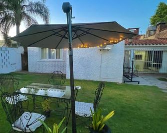 Apartment in Carrasco Sur, Montevideo Renovated | Dorm | A/C + Fiber - 몬테비데오 - 파티오