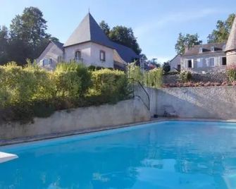 Le Peyret - Serres-Castet - Piscina