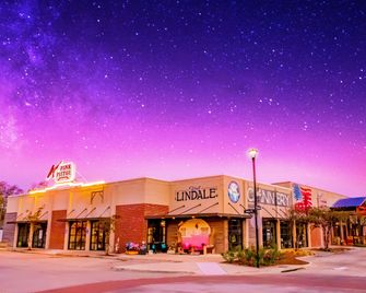 Holiday Inn Express & Suites Lindale - Tyler by IHG - Lindale - Gebouw