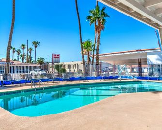 Historic Coronado Motor Hotel by OYO - Yuma - Svømmebasseng