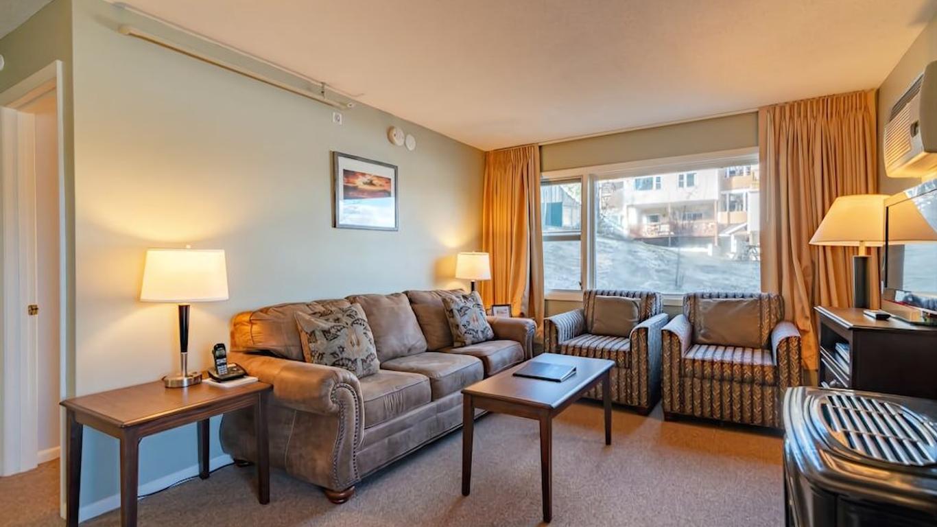 Mountainside Resort