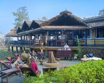Sapana Village Lodge - Sauraha
