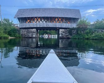 Cottage Place on Squam Lake - Holderness