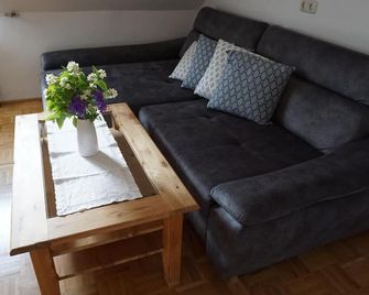 Xxl Holiday Apartment - Vacation In The Country - Waldbauer - Roßleiten - Wohnzimmer