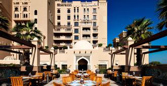 Sheraton Sharjah Beach Resort & Spa - Sharjah - Restoran