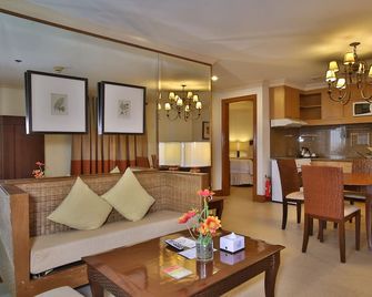 Crown Regency Suites & Residences Mactan - Lapu-Lapu City