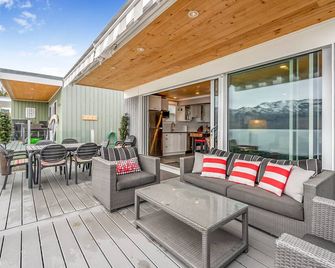 Lakeside Serenity Retreat #10 - West Kelowna - Patio