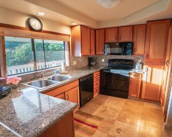 Experience the Island Paradise of Kauai's North Shore from above the Treetops. - Princeville - Cuisine