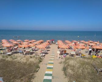Pineto Resort - Pineto - Spiaggia
