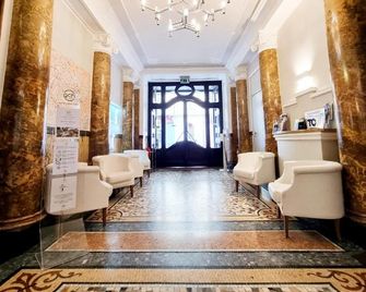 Hotel Astoria - Turim - Hall