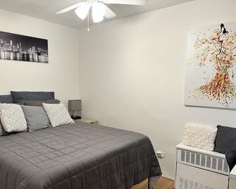 Penthouse 1BD1BA in Kips Bay with free laundry - New York - Bedroom