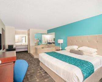 Howard Johnson by Wyndham Aiken - Aiken - Bedroom