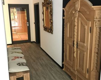 Jagdschloss Windenhütte - Thale - Gang