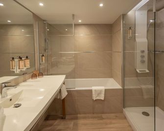 Hôtel Mercure Beaune Centre - Beaune - Makuuhuone