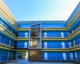 Tempo Plus Apartment - Mae Sot - Edificio