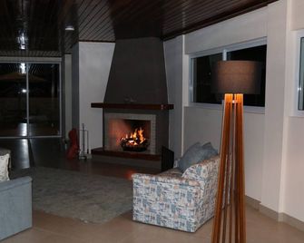 Pousada Sol da Mantiqueira - Campos do Jordão - Living room