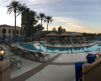 1 Bedroom Resort Condo in Central Phoenix - Phoenix - Piscina