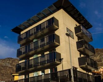 Mito Hotel - Châtillon - Gebäude