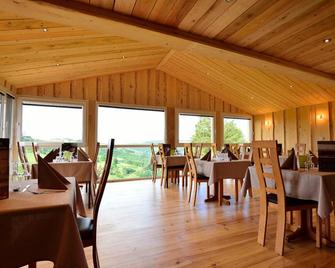 Maison Vernet - Hôtel Beauséjour - Le Béage - Restaurant