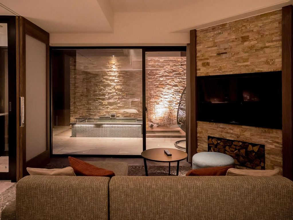 كوساتسو ناو ريزورت هوتل