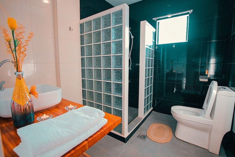 Kingswick Residences & Lodge - Dumaguete - Łazienka