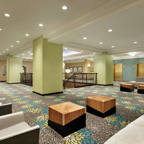 Lounge view of Hilton Garden Inn Worcester