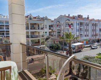 Hotel Dost - Marmaris - Balcón