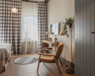 Home Hotel Bilan - Karlstad - Bedroom