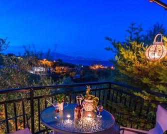 Ilyessa Cottages - Zakynthos - Balcon