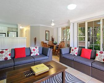 Sea Breeze on Main Beach - Byron Bay - Wohnzimmer