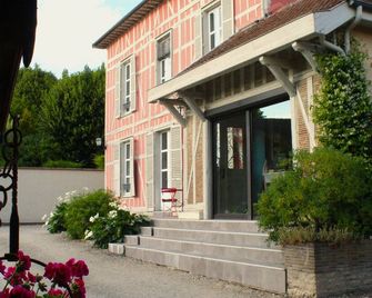La chabrouchine - Sainte-Savine - Edificio