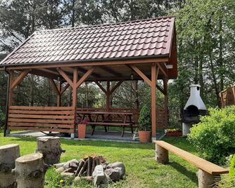 Spacious holiday home in Sieroslaw - Kamień Pomorski - Patio