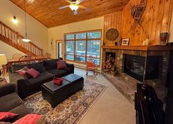 MW74 cozy spacious 2-bedroom Bretton Woods home close to Mt Washington Hotel - Carroll - Wohnzimmer