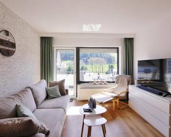 Appartement HappyNest mit Hallenbad - Willingen - Stue
