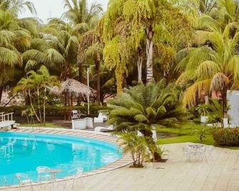 1 Apartamento no Barrudada Hotel C/ Café da Manhã - Santarém - Pool