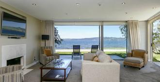 The Reef Resort - Taupo - Living room