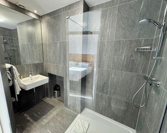 Brentwood Guest House - Brentwood - Baño