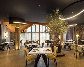 Logis Hotel Spa Parenthese - Vernantois - Restaurant
