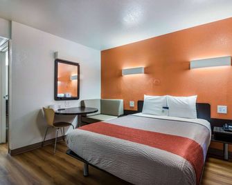 Motel 6-Bessemer, Al - Birmingham - Birmingham - Bedroom